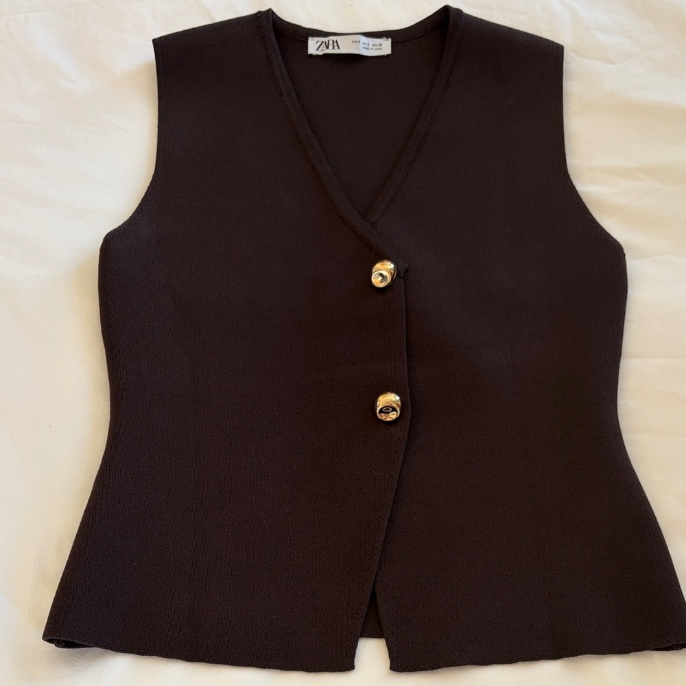 Zara Basic Knit Gold Button Vest Top